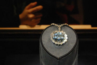 意禄珠宝 匠心工艺与时尚魅力兼具的珠宝首饰零售品牌